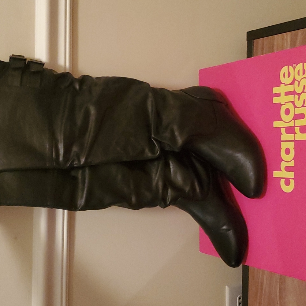 NIB Ladies boots, 6, Charlotte Russe, black - Picture 1 of 6